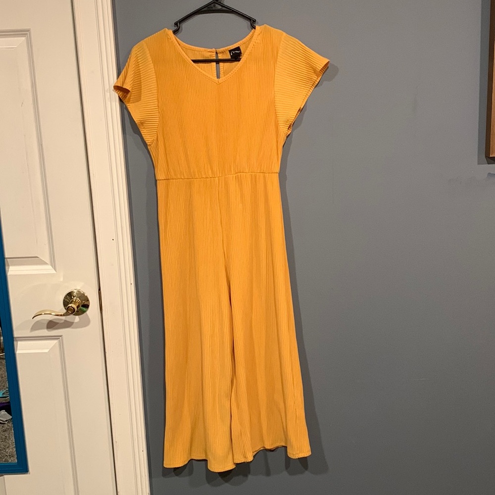 yellow jumpsuit